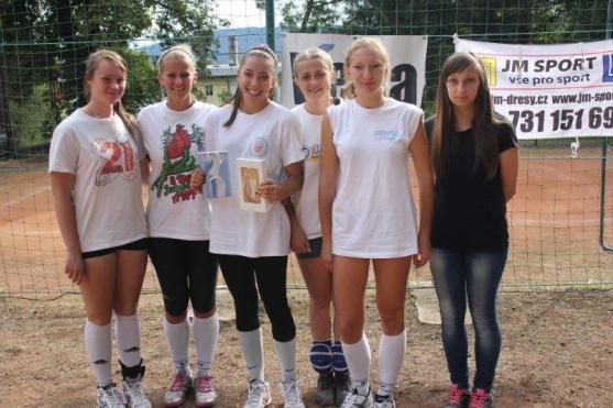 Volejbalový Memoriál a hudební Rockstock v Broumově slibuje příjemný den