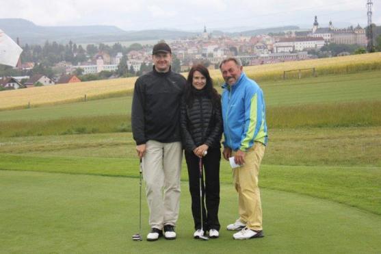 Začátek léta na Grosshofu. Turnaj A Tour 2015 a Den otevřených dveří