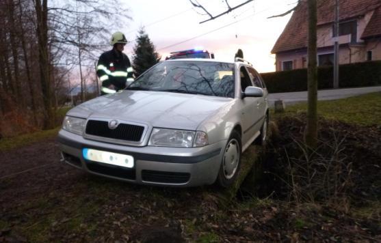 Na Nový rok došlo v Broumově ke dvěma dopravním nehodám