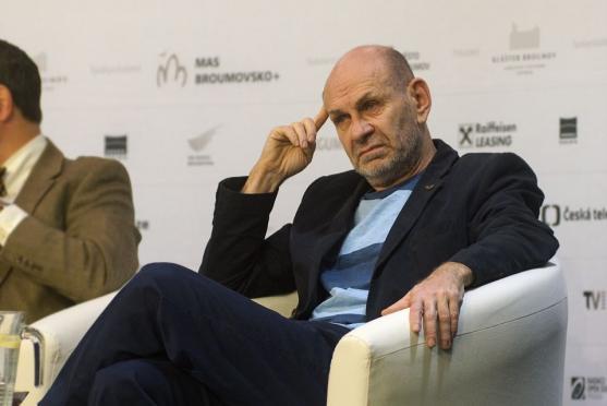 Jakou máme vizi vzdělanosti? Odpovědi hledali prezidentští kandidáti a další osobnosti na 4. Broumovských diskusích