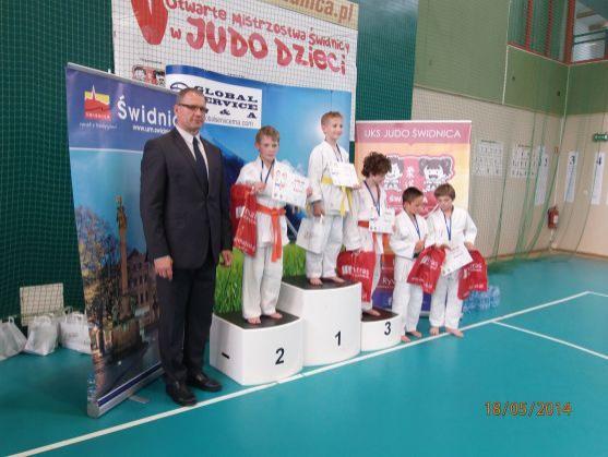 Pět broumovských judistů přivezlo z Polska pět medailí