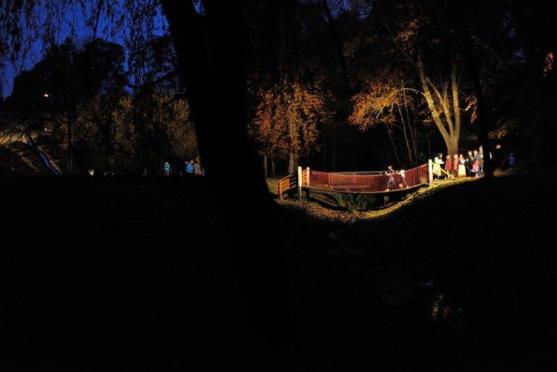 Alejka již popáté patřila čarodějkám, elfkám, smrtkám...