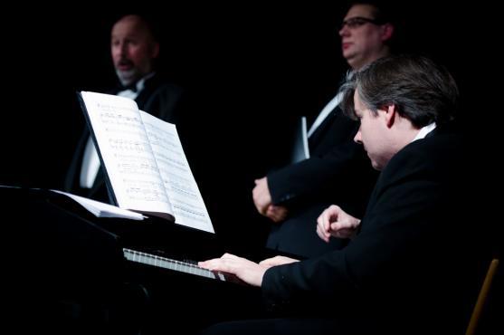 Čtvrtý Advent se odehrál ve znamení městského jarmarku a komorního koncertu