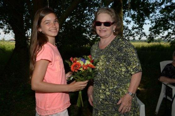 Nelly Řehořová z Police nad Metují se pilně připravuje na své první CD