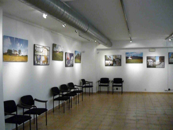 V Praze začala výstava fotografií broumovské skupiny kostelů TEMPUS FUGIT