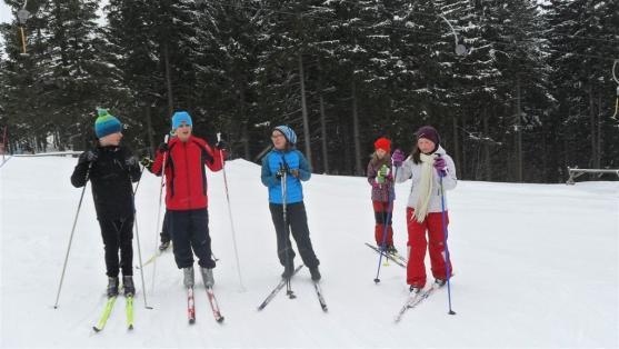 Sněženky a machři z broumovského gymnázia