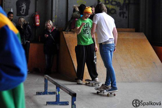 Skončila broumovská pekelně - kotelnická mini sk8 seance