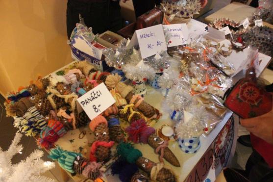 Broumovská Základní škola Hradební už deset let nacvičuje Vánoční ladění