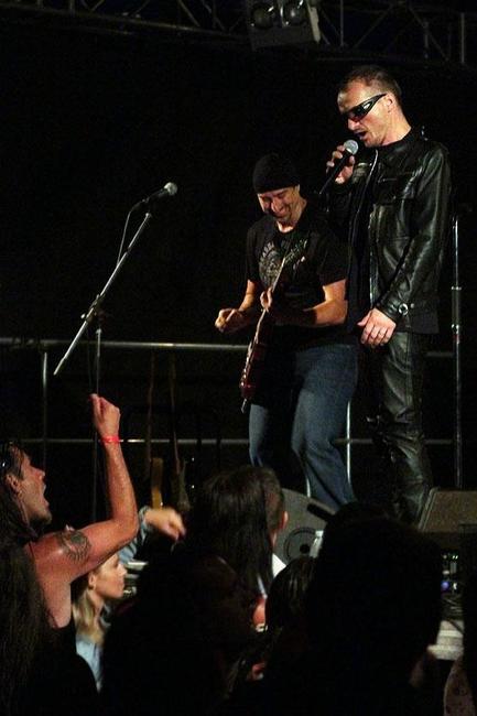 V broumovské klášterní Zahradě* vystoupila skupina U2 Desire Revival Band