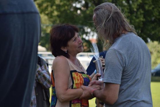 Devadesát let broumovské kopané zalité sluncem, vzpomínkami a nadějí