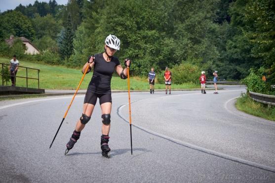 Petrovickými zatáčkami se projíždělo asi 500 lidí