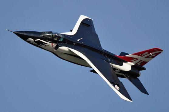 Desítky letounů z 15 zemí světa. To je CIAF 2012