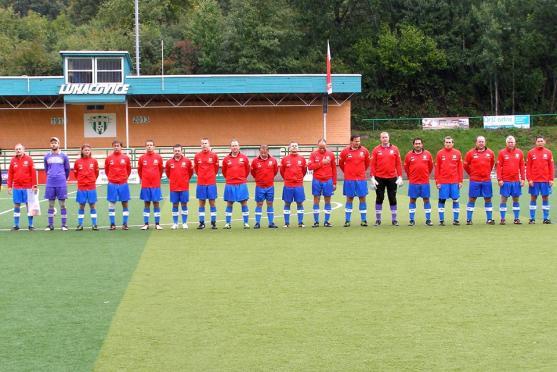 Česká fotbalová reprezentace starostů porazila Slovensko