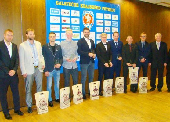 Cenu Fair Play převzal na Galavečeru krajského fotbalu božanovský Erwin Wilke. Do sestavy roku se dostal Jakub Drahorád ze Slovanu Broumov