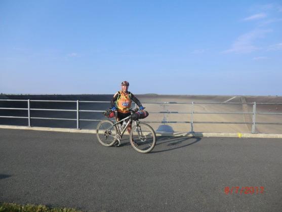 Starosta Šonova Vladimír Grusman podruhé absolvoval extrémní cyklistický non-stop ultra maraton Isoma 1000 miles Adventure 2017