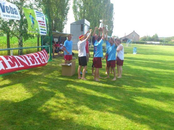 Vítězem 2. ročníku turnaje v malé kopané O - Cup se stal pořádající tým Sestry v akci