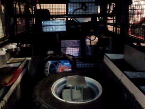 Poličtí hasiči dostali k užívání terénní automobil Land Rover