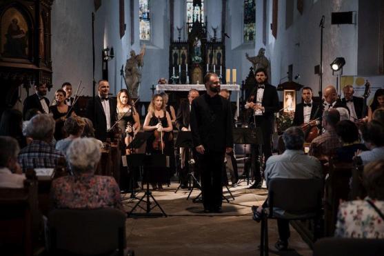 Festival Za poklady Broumovska představil v Polici nad Metují polské interprety