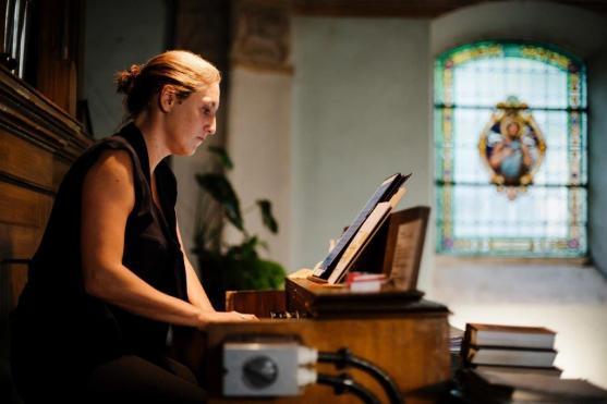 Hudební festival Za poklady Broumovska poprvé zavítal do teplického kostela Panny Marie Pomocné