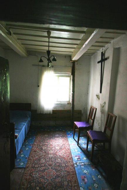 Ivanitská poustevna s kostelem Panny Marie Pomocné v Teplicích nad Metují na Kamenci 