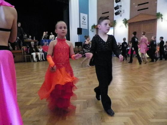 Ze Smiřic si broumovské taneční páry přivezly sedm medailí 