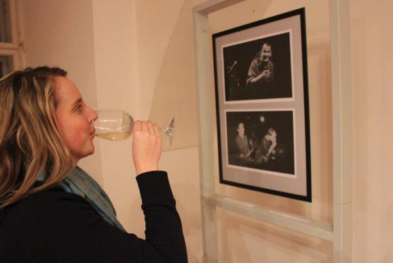 Lapidárium broumovského kláštera zaplnily fotografie Filipa Topola 