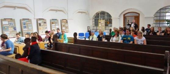 Výstavu kvartáni Gymnázia Broumov zvládli se ctí