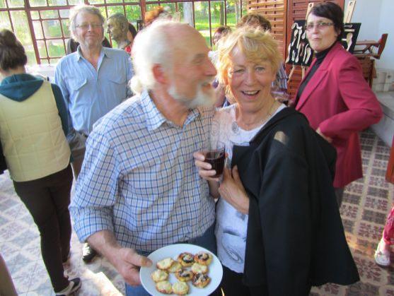 V altánu ve Schrollově parku jsou vystaveny lžíce a hlavy 