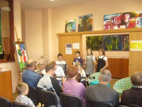 V pondělí bude v Broumově zahájena výstava obrazů náchodského malíře Petra Samka 