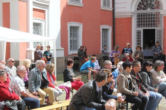 Veřejná ochutnávka vín Vinum et Cetera zahájila turistickou sezónu na Broumovsku 