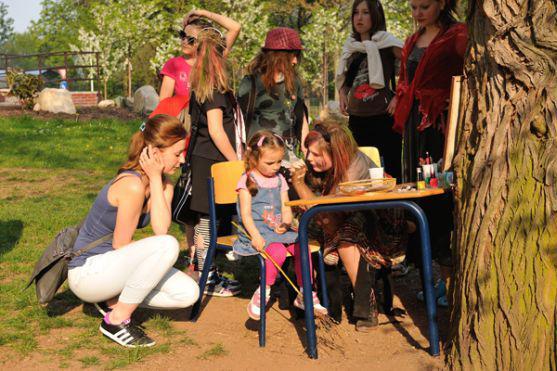 Na několika místech na Broumovsku se slétaly čarodějnice 