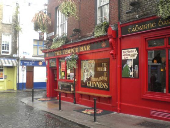 Pozdrav z Ostrovů aneb z broumovského nákupčího dublinským kuchařem 