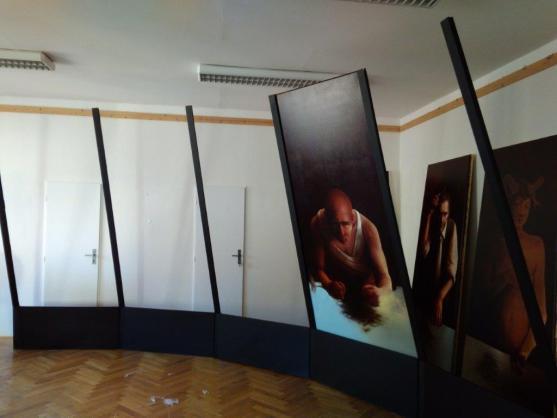 Broumovský rodák Jan Petrov vystavuje v Polici nad Metují