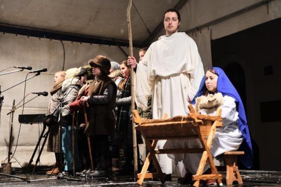 Již po desáté vedly kroky tří vznešených cizinců Broumovem