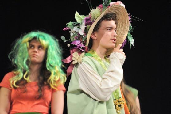 Literárně dramatický obor ZUŠ Broumov potěšil diváky svojí divadelní pohádkou O Moreně