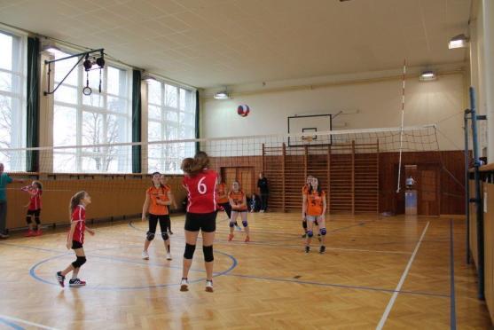  Mladé broumovské volejbalistky obsadily na turnaji v Novém Městě nad Metují 2. místo