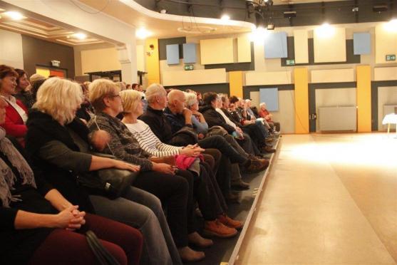 Ctibor Košťál vyprávěl v konferenčním sále infocentra o Nepálu