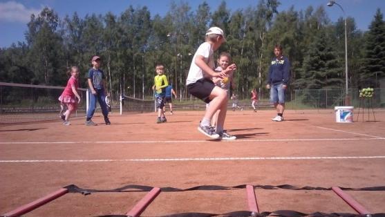 Hitem léta je tenisová školička