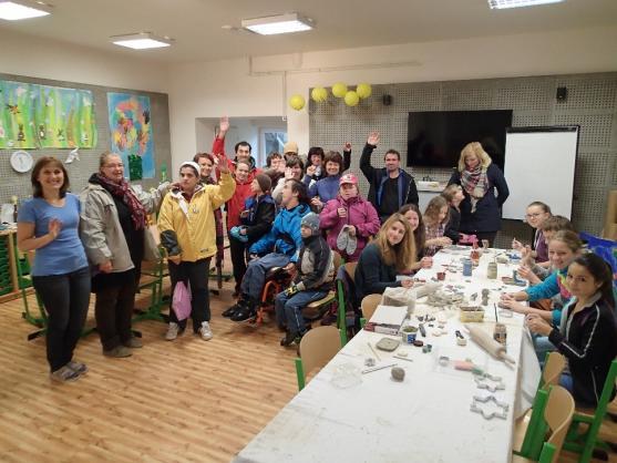 Hronovští osmáci nešli do školy, chtěli pracovat