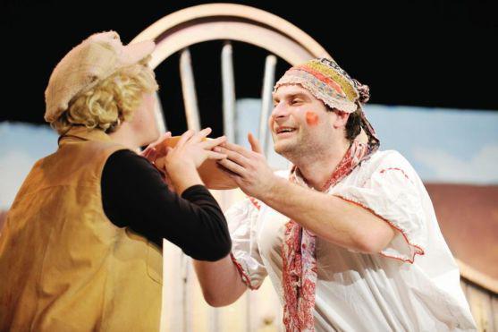 Dětské divadelní představení Jak se zbavit čerta na fotografiích Jana Záliše