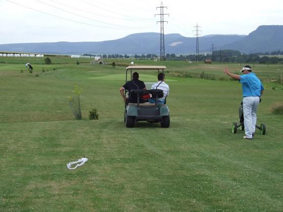 Vítěz golfového Praporkového turnaje došel až na 20. jamku