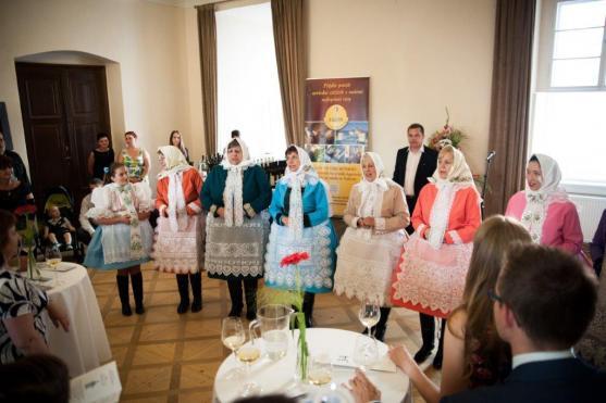 Víkend v broumovském klášteře byl ve znamení dobrého vína a dobročinnosti