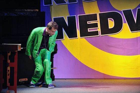 V Broumově vystoupil kouzelník a komik Richard Nedvěd