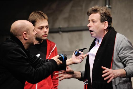 Nejen chlapi se bavili komedií Bez bab! aneb Kutloch