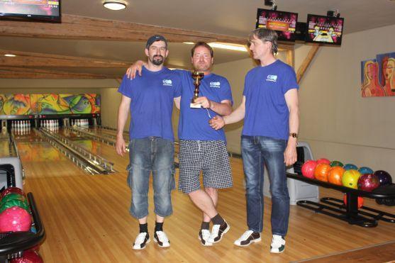 První bowlingový turnaj regionálních firem v Centru Walzel má své vítěze 