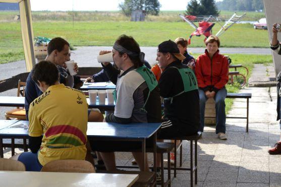 Na broumovském letišti se vzpomínalo a závodilo