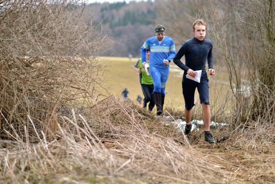 V Broumově se běželo Oblastní mistrovství a veteraniáda v orientačním běhu