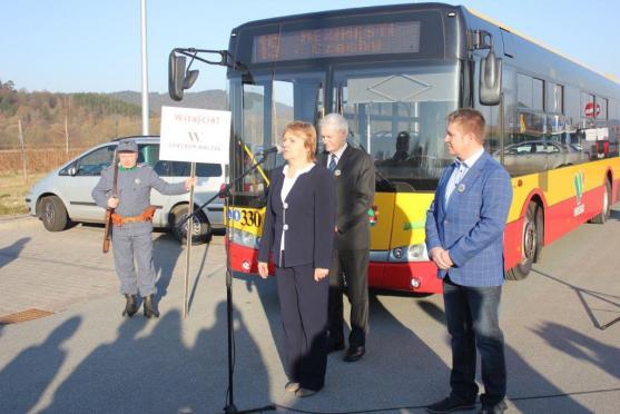V sobotu byla zahájena autobusová veřejná doprava mezi městy Walbrzych a Meziměstí