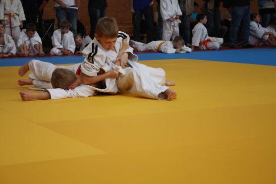 Video: Na mezinárodním judistickém Memoriálu Svatopluka Frödeho startovalo 136 závodníků