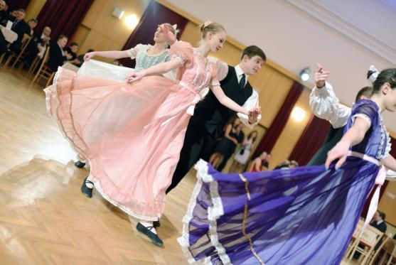 Velkolepý start plesové sezony ve městě. Dvě stovky návštěvníků na Plese města jsou toho důkazem